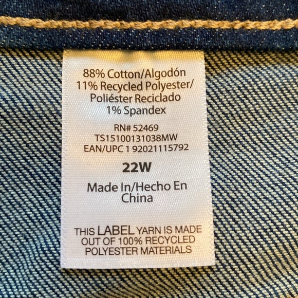 Terra & Sky High Rise Denim Shorts Size 22W - Picture 12 of 12